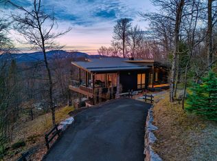 544 Rue Des Merisiers, Mont Tremblant, QC J8E 2L3