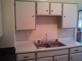 2nd image of 518 W Court St