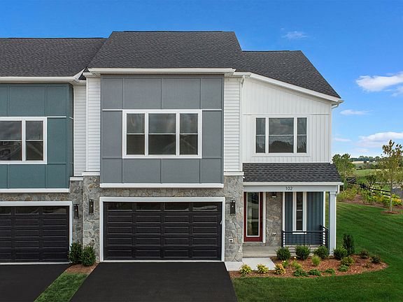 2nd image of 102 Wagtail Ln