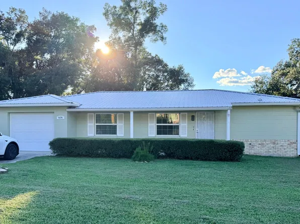 606 2nd Ave, Lady Lake, FL 32159