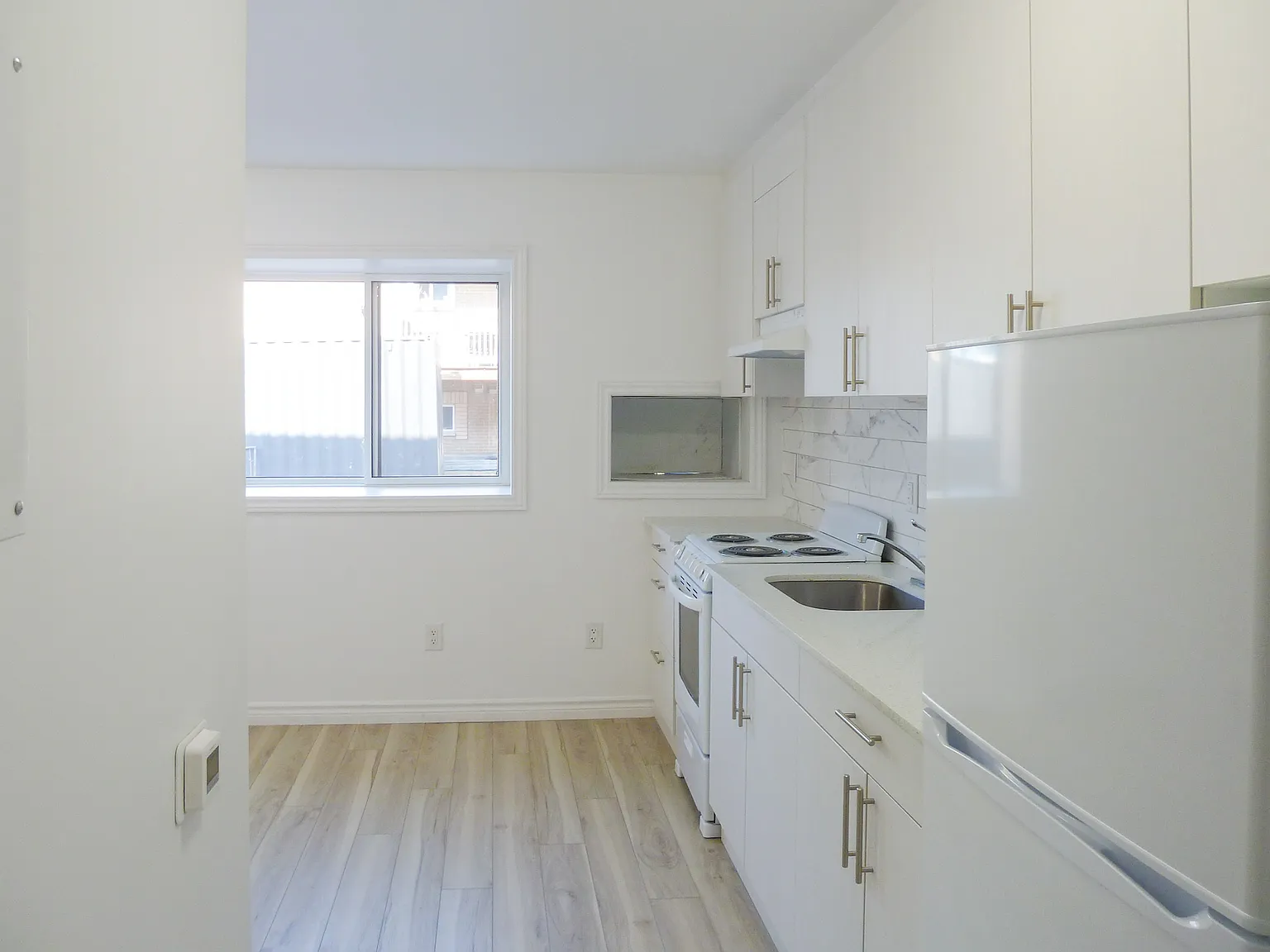 630 Cummings Ave — Photo 1