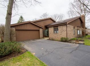 1741 W North Shore Dr, South Bend, IN 46617