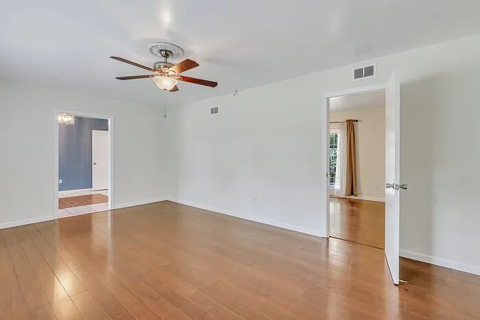 12473 Northwood Rd — Photo 5