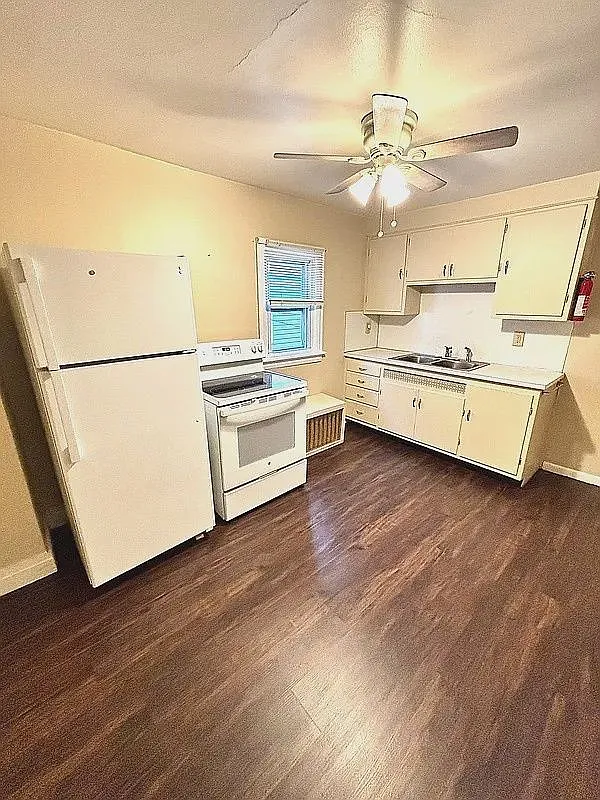 2 bed, 1.0 bath, 805 sqft, $1,085 — Photo 4