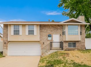1157 E 2450 N, Layton, UT 84040