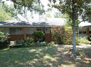 1700 Hartt St, Baytown, TX 77520