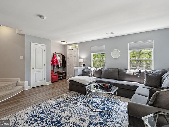4th image of 2623 River Basin Ln