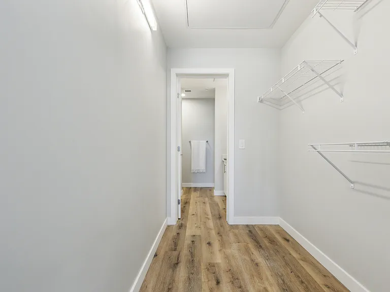 239 Eden Oak Trl — Photo 15