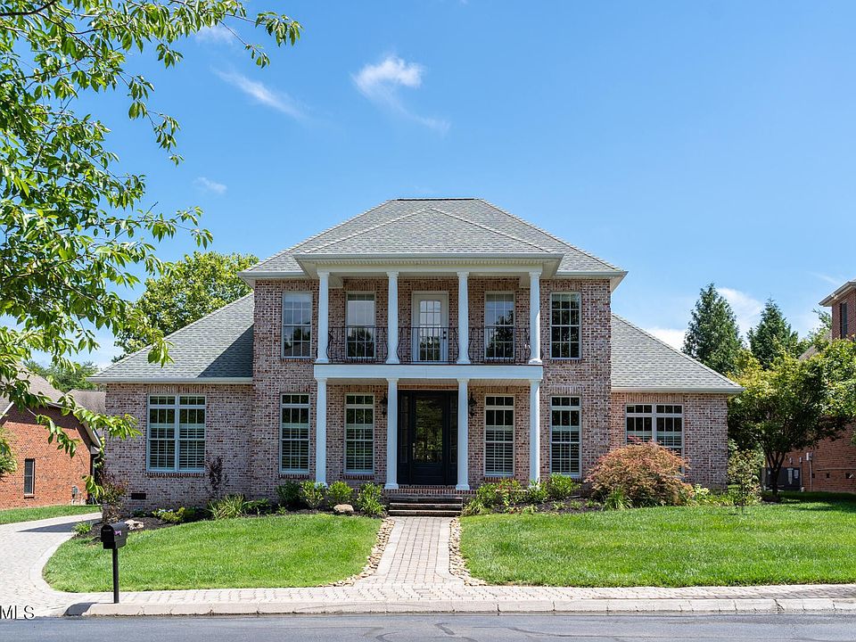 1st image of 1608 Bayou Bend Way