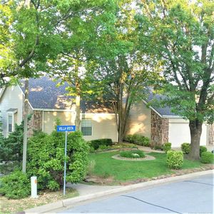 504 Villa Vista Dr, Pryor, OK, 74361