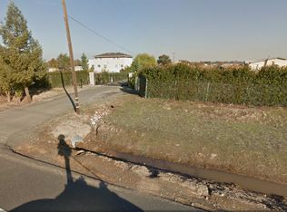 7731 Bradshaw Rd, Elk Grove, CA 95829