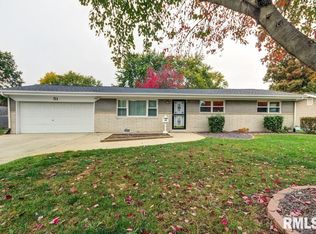 51 Bonniebrook Rd, Chatham, IL 62629