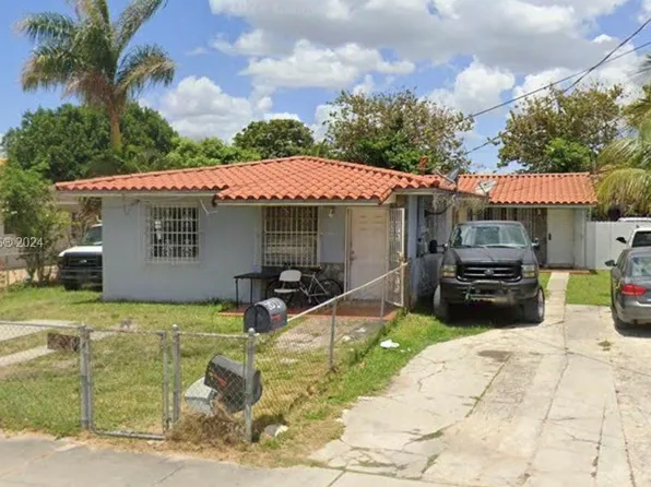 2021 NW 17th St, Miami, FL 33125