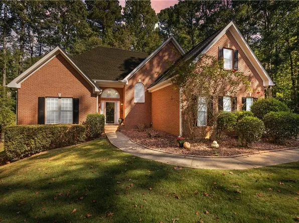 80 Tanqueray St, Sharpsburg, GA 30277