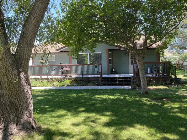 140 Sleeping Child Dr, Hamilton, MT 59840