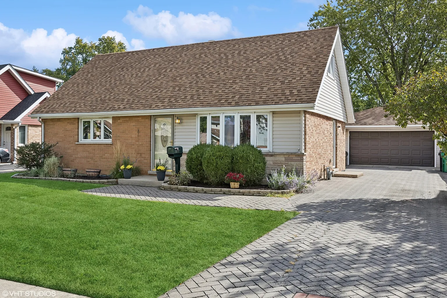 8753 Cranbrook Ln photo 1