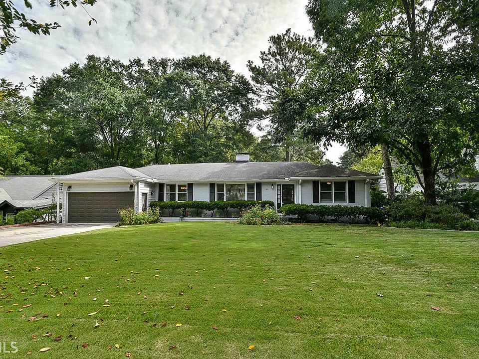 2nd image of 1064 Beech Haven Rd NE