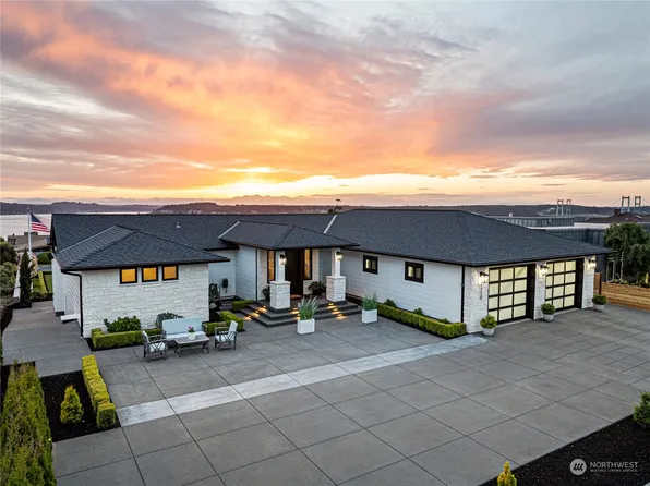1710 S Fairview Drive, Tacoma, WA 98465