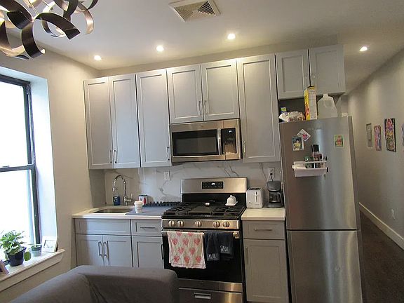 2nd image of 397 Macon St #6A