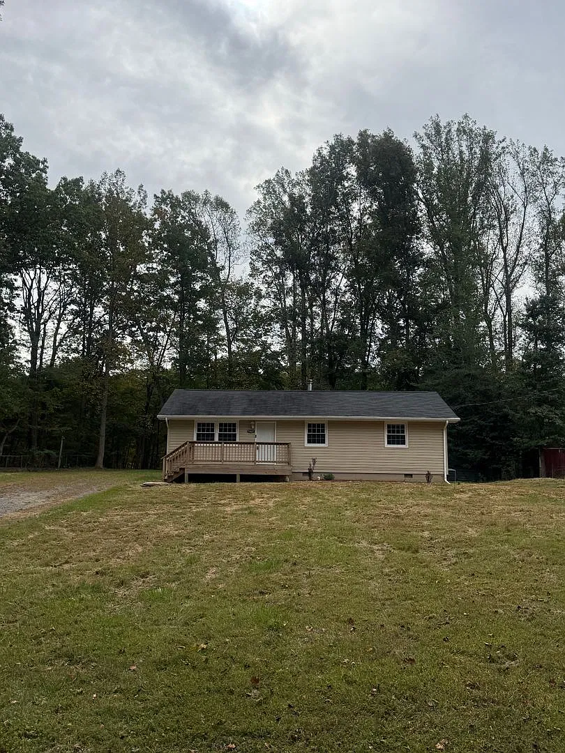 7013 Trails End Rd — Photo 4