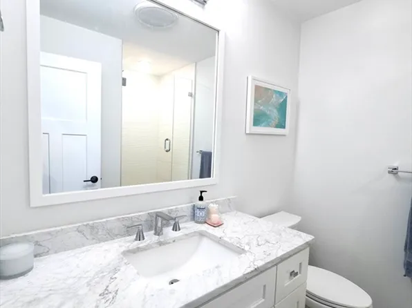 63 Border St #1, Boston, MA 02128