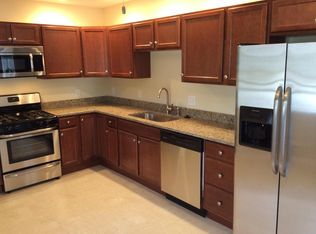 408 S 4th St, Emmaus, PA 18049