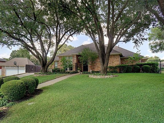 2nd image of 6625 Hillside Ct
