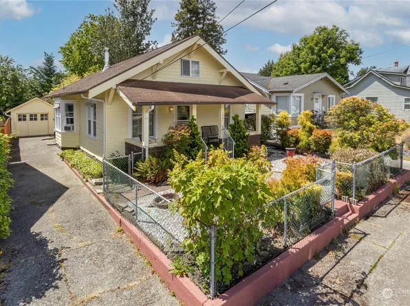 1231 9th Street, Bremerton, WA 98337