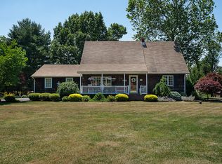24 Winding Way, Hillsborough, NJ 08844