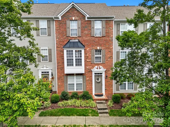 15815 Castle Watch Ave, Charlotte, NC 28277