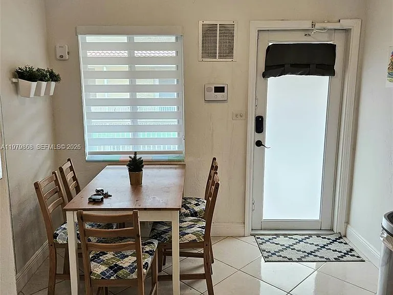 7400 Harding Ave #22 — Photo 9