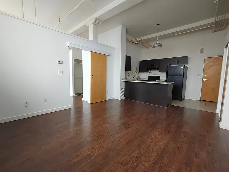 35 Water St S #211 — Photo 26