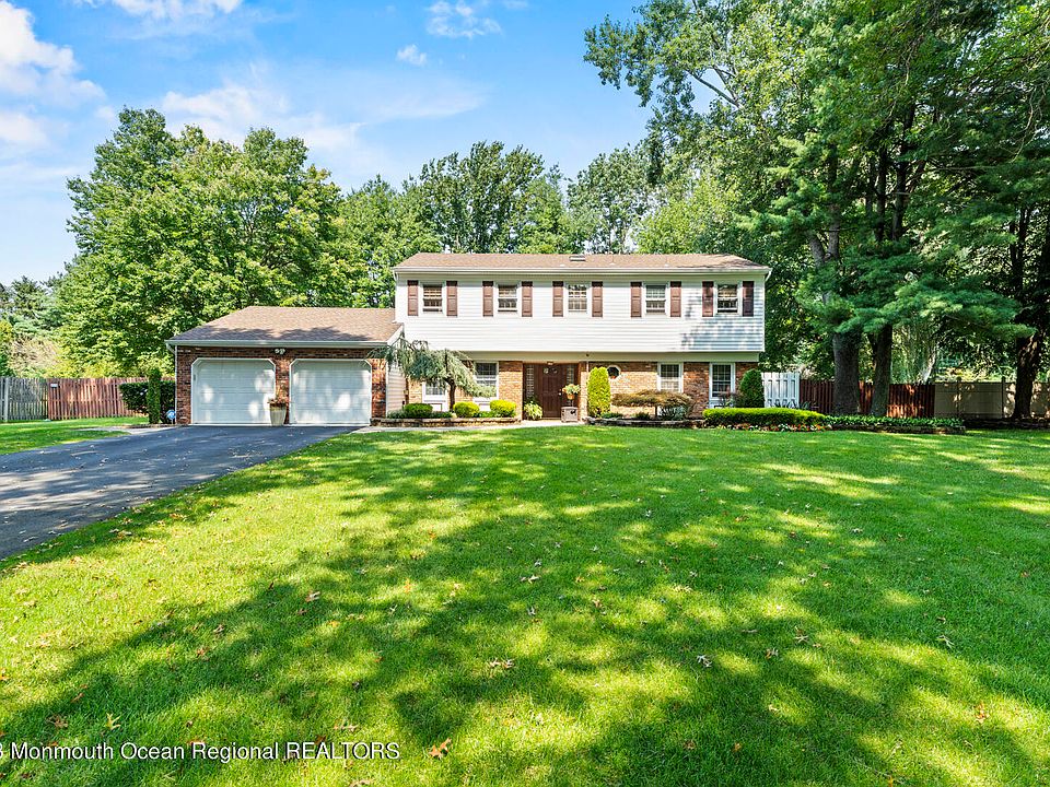 1st image of 82 Sunnybrook Drive