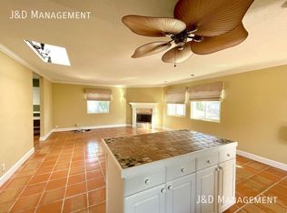 1762 Hornblend St #A, San Diego, CA 92109