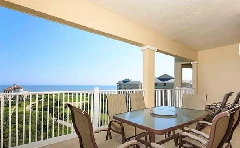 3 bed, 2003 sqft, $3,950 — Photo 2