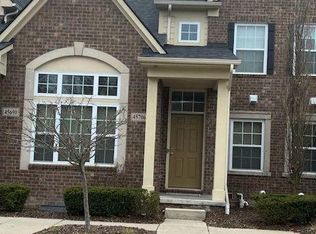 45706 S Stonewood Rd, Canton, MI 48187