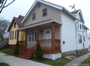 6122 W Main St, Milwaukee, WI 53214