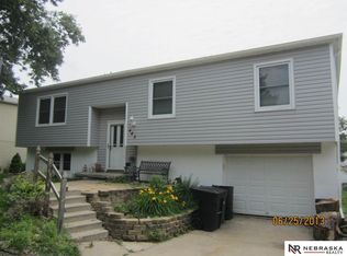 445 Hilltop Ave, Springfield, NE 68059