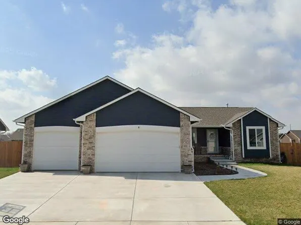 972 N Casado Ct, Goddard, KS 67052