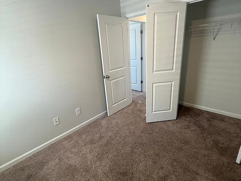 3909 Angel Hill Ln — Photo 39