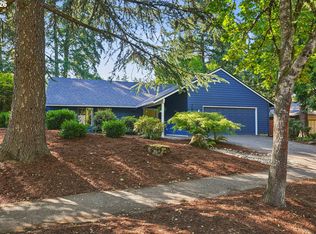 7055 SW Tierra Del Mar Dr, Beaverton, OR 97007