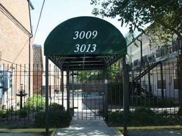 3013 Ridgelake Dr APT 211, Metairie, LA 70002
