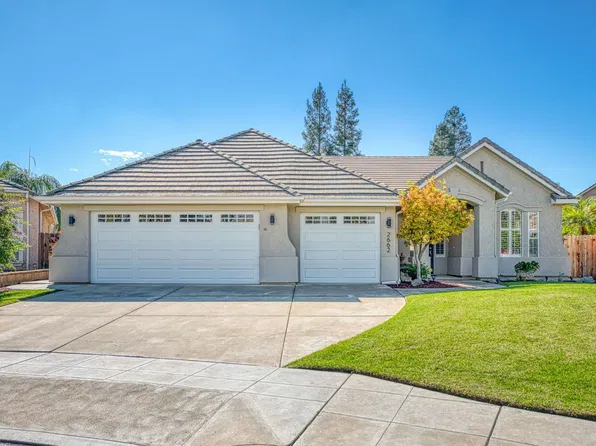 2662 Swift Ave, Clovis, CA 93611