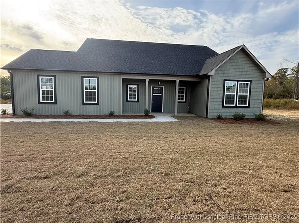 239 Delmore Rd, Autryville, NC 28318