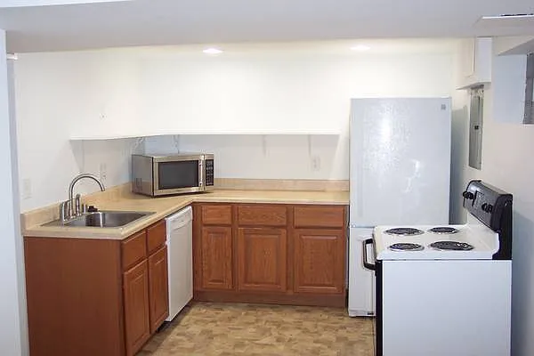 2101 E Newton Ave — Photo 2