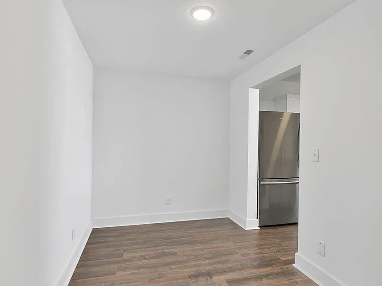 dining room off kitchen