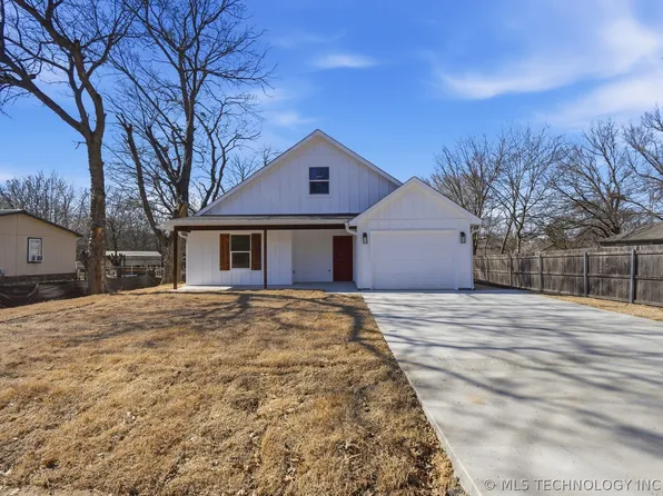 112 S Stark St, Kiefer, OK 74041