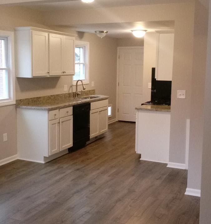 1st image of 1088 Mollno St