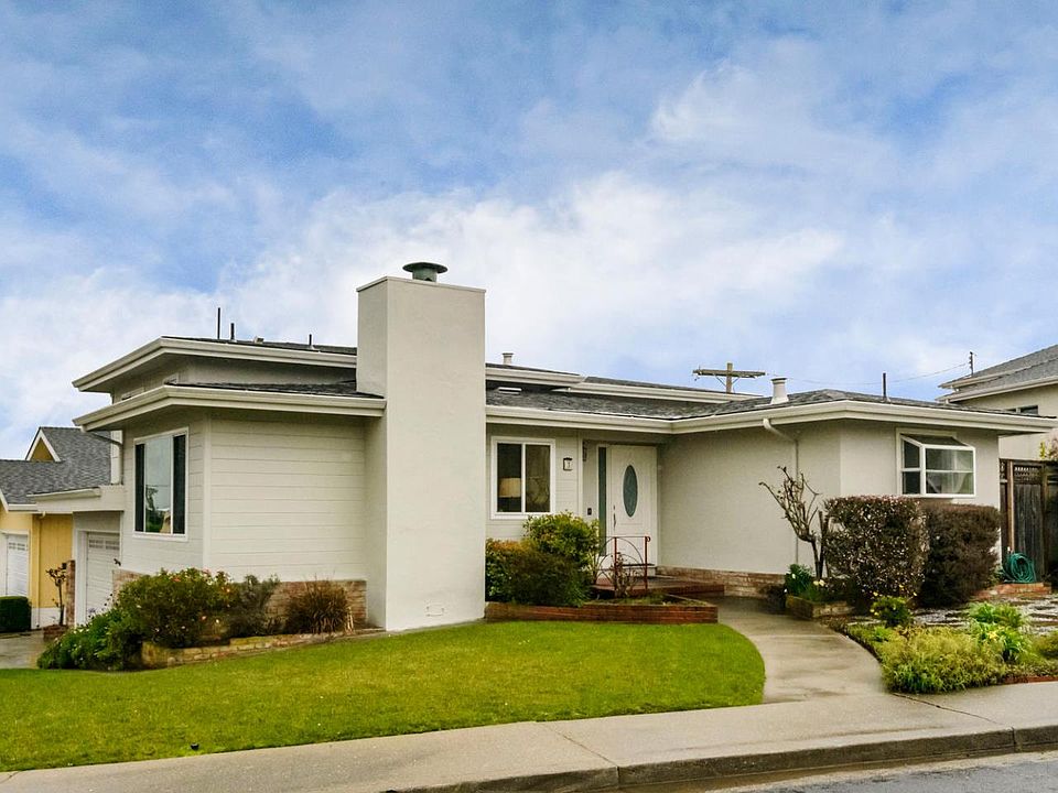 1st image of 3 Carlsbad Ct