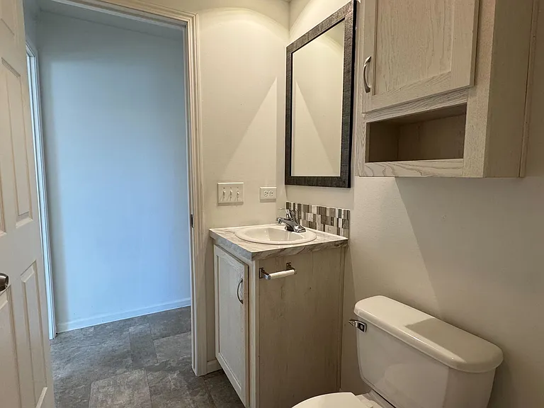105 20th St NW #200 — Photo 23